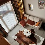 Schweizerhaus مالويه