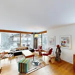 Schweizerhaus مالويه