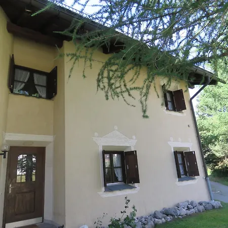 Schweizerhaus Maloja