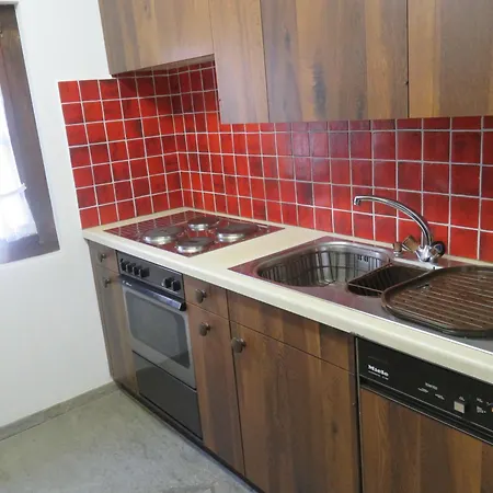 Schweizerhaus Apartment *