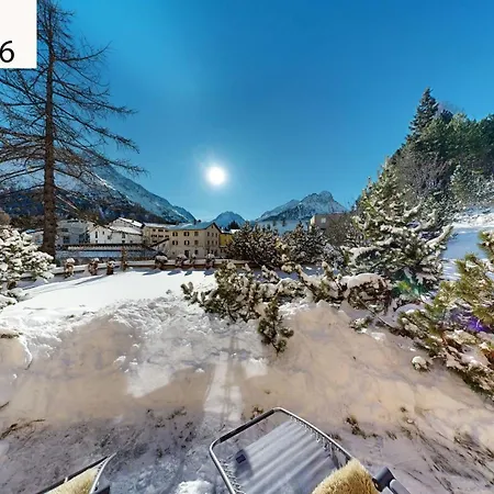 Schweizerhaus * Maloja