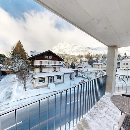 Schweizerhaus * Maloja