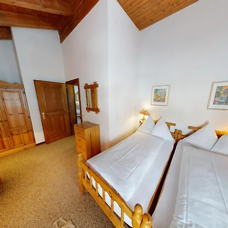 Schweizerhaus * Малоя