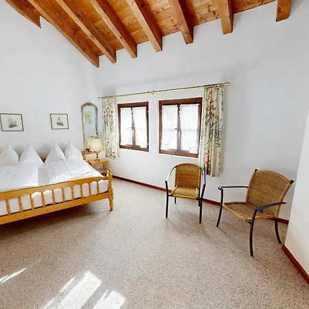 Schweizerhaus Малоя