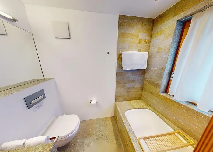 Schweizerhaus Maloja