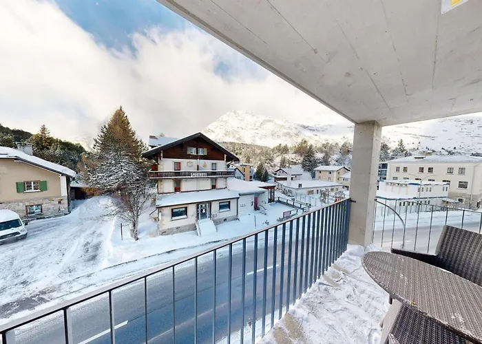 Schweizerhaus * Maloja