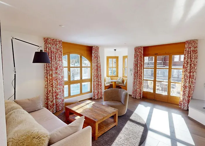 Schweizerhaus * Maloja