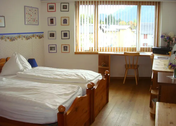 Schweizerhaus * Maloja