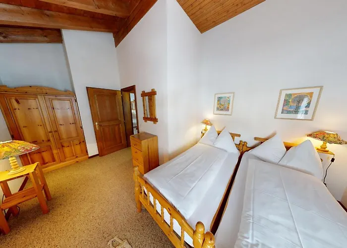 Schweizerhaus * Maloja