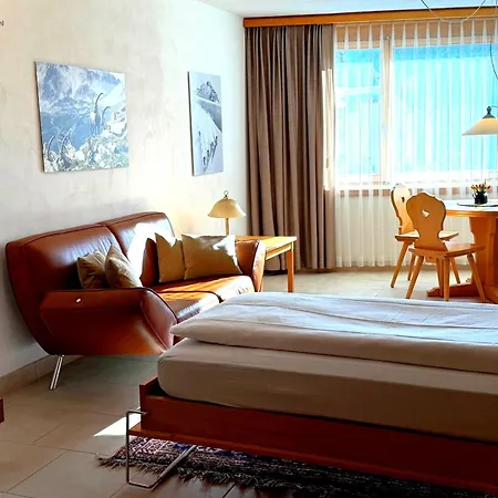 Schweizerhaus Apartment Maloja